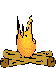 Animiertes oranges Lagerfeuer auf 2 Holzscheiten