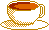 weiße Tasse Kaffee auf Untertasse