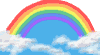 voller Regenbogen über realistischen Wolken